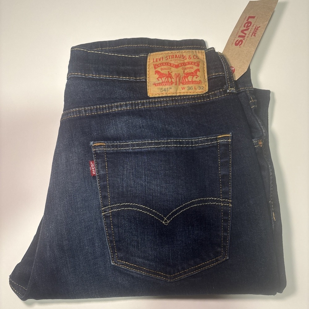 Levi's 505 Regular Fit Straight Leg Mens 36x32 Dark Blue Wash